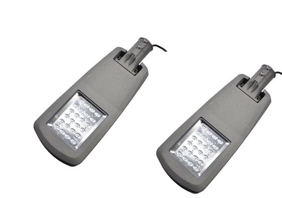 Odlewanie ciśnieniowe Aluminium Wodoodporny IP66 IK08 Led Street Light 3000K Ra80 120lm / W Do autostrady