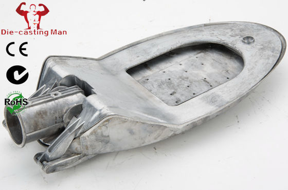 zewnętrzna obudowa oświetlenia ulicznego LED o ładnym wzornictwie Uniwersalny materiał aluminiowy 102