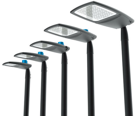 Człowiek odlewy aluminiowej lampy ulicznej 6m 8m 10m 12m do projektów oświetlenia miejskiego