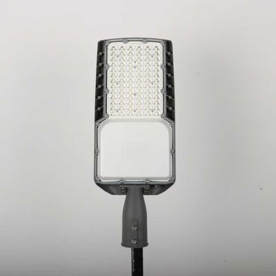 Światła uliczne LED z odlewu aluminiowego szarego dla oświetlenia mieszkalnego Wpięcie AC90-305V