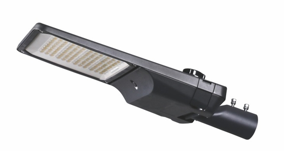 Długi okres eksploatacji 000 godzin zewnętrzne lampy uliczne LED z kątem wiązki 90° i stopniem ochrony IP65